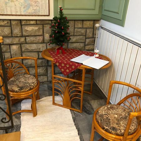 Muskatli Panzio Bed & Breakfast Gyor Exterior photo